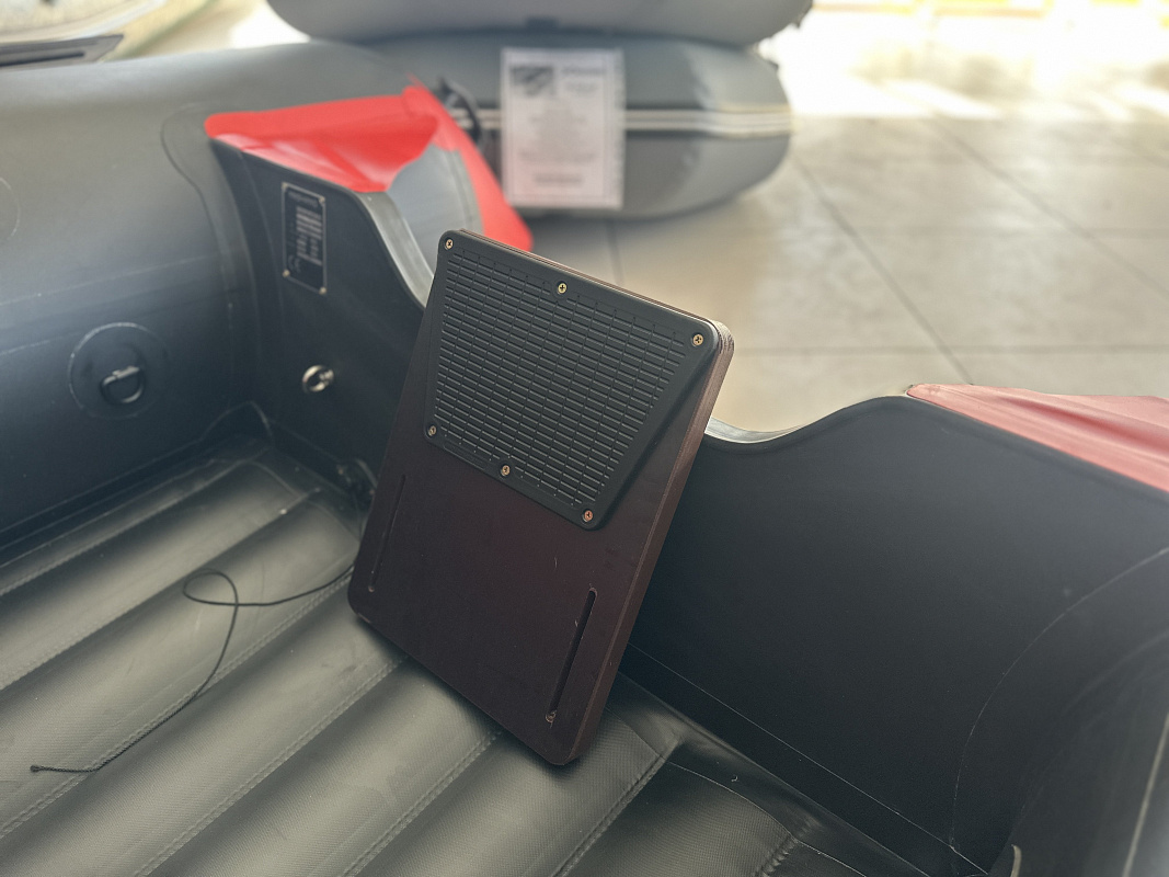 Лодка MISHIMO RIVER JET 460 под водомет в Керчи