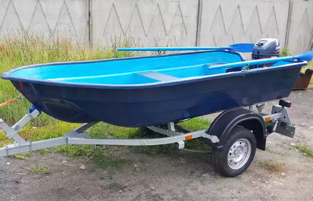 Стеклопластиковая лодка Neman-340 (тримаран) в Керчи