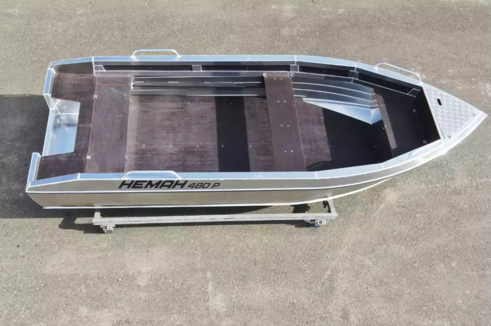 Алюминиевая лодка  Неман-480 Р в Керчи