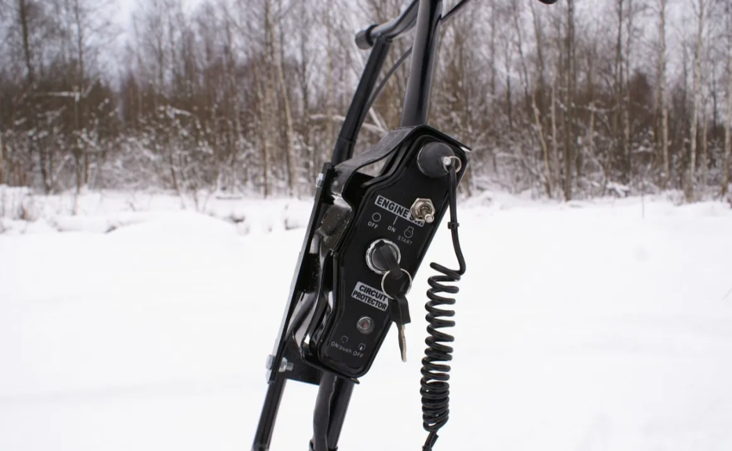 Мотобуксировщик БТС «МАЛЕК» 380/7 БЕЗ э/зап. Б/У в Керчи