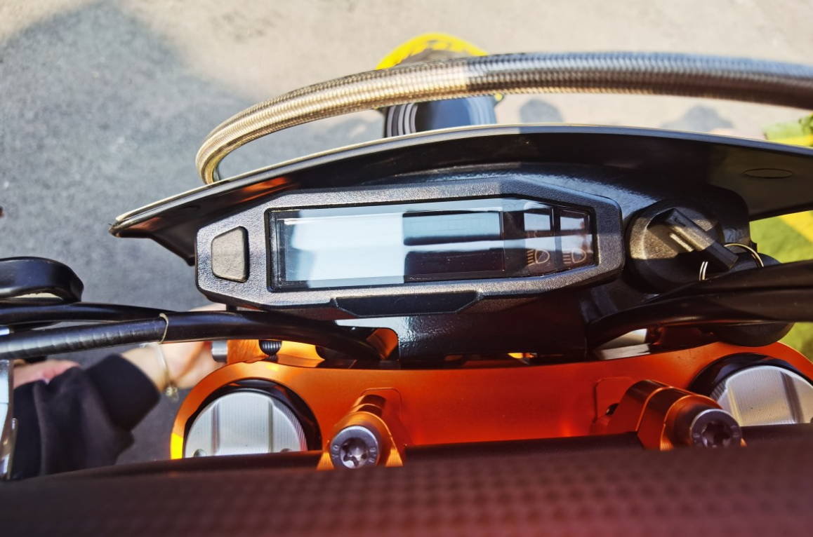 Мотоцикл JHLMOTO JHL Z8 NC300S (182-MN) в Керчи