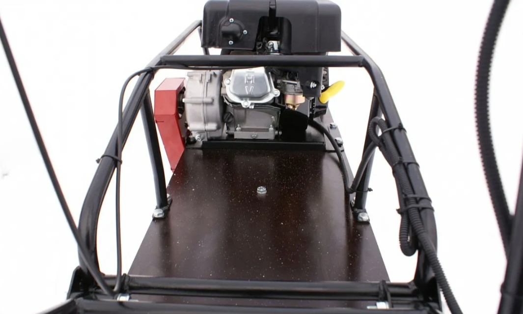 Мотобуксировщик БТС «МАЛЕК» 380/7 БЕЗ э/зап. Б/У в Керчи