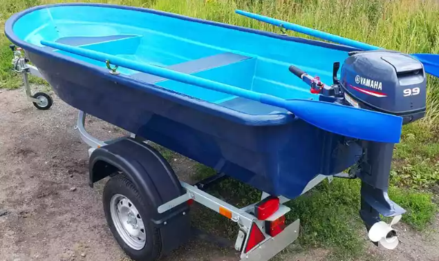 Стеклопластиковая лодка Neman-340 (тримаран) в Керчи