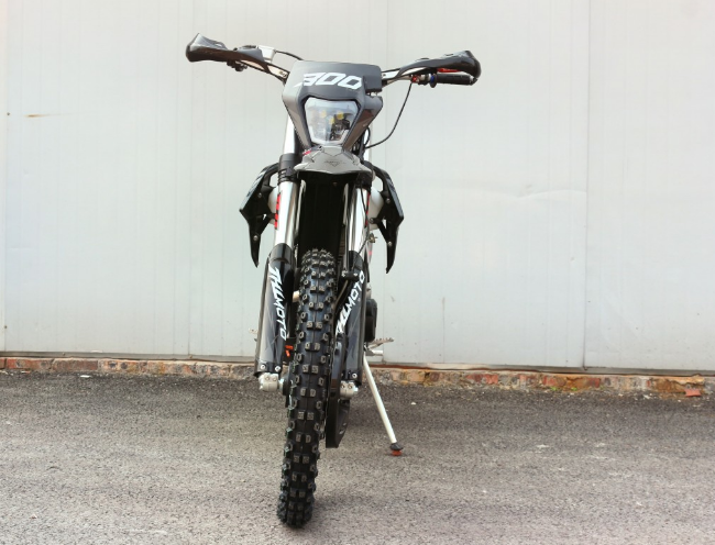 Мотоцикл JHLMOTO JHL Z3+ CB300 (175FMM) в Керчи