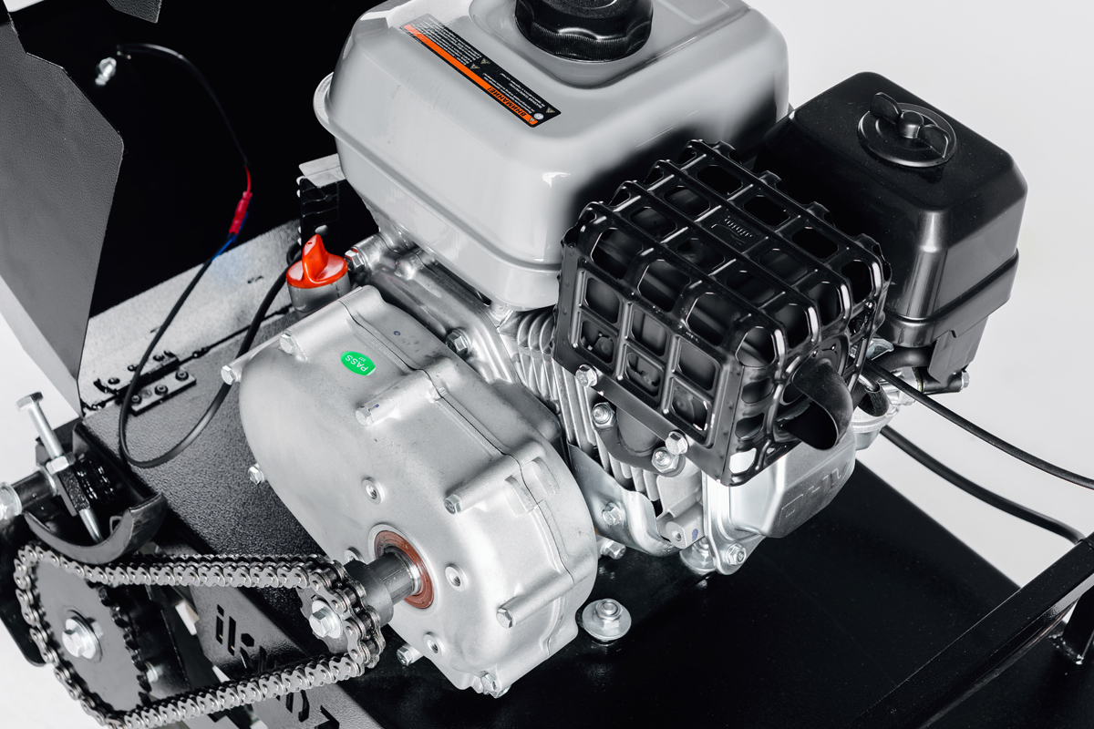 МОТОБУКСИРОВЩИК IKUDZO 1100/380 К8 в Керчи