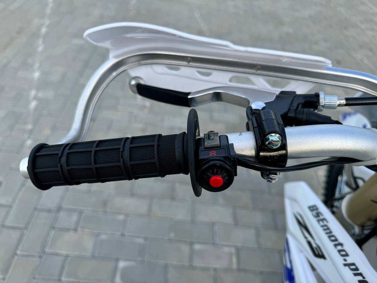 Эндуро / кросс мотоцикл BSE Z3 21/18 в Керчи