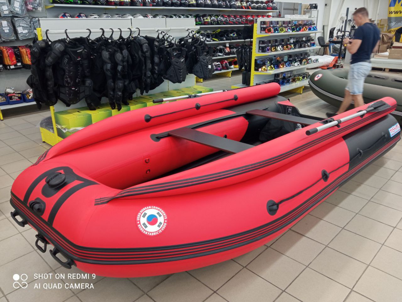 Лодка MISHIMO RIVER FJET PRO 410  под водомет в Керчи