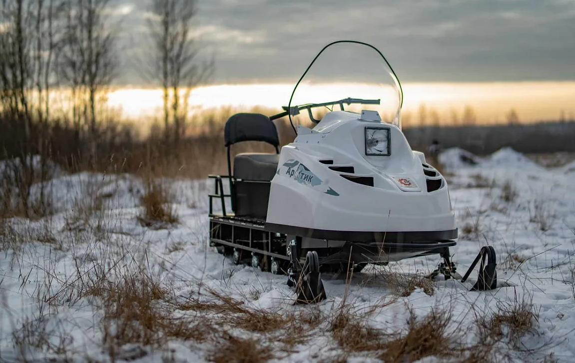 Снегоход БТС "АРКТИК 4Т" 18.5 л.с. э/зап, реверс, тормоз в Керчи