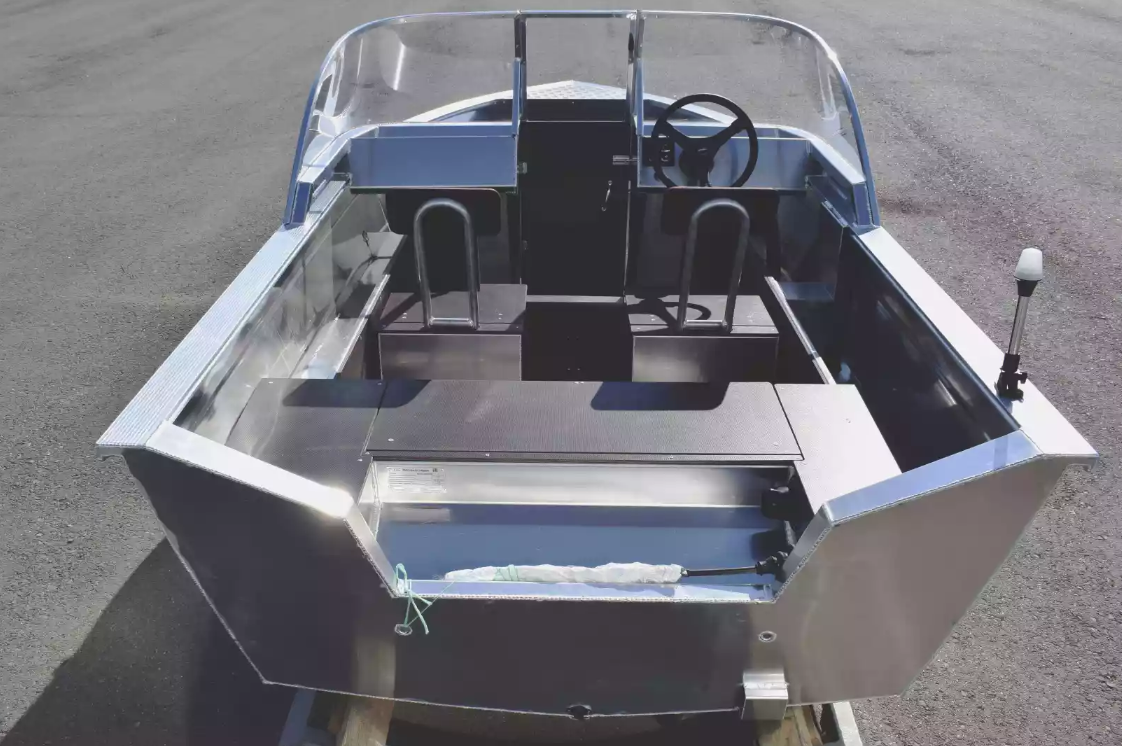 Алюминиевая лодка  Неман-400 DCM в Керчи