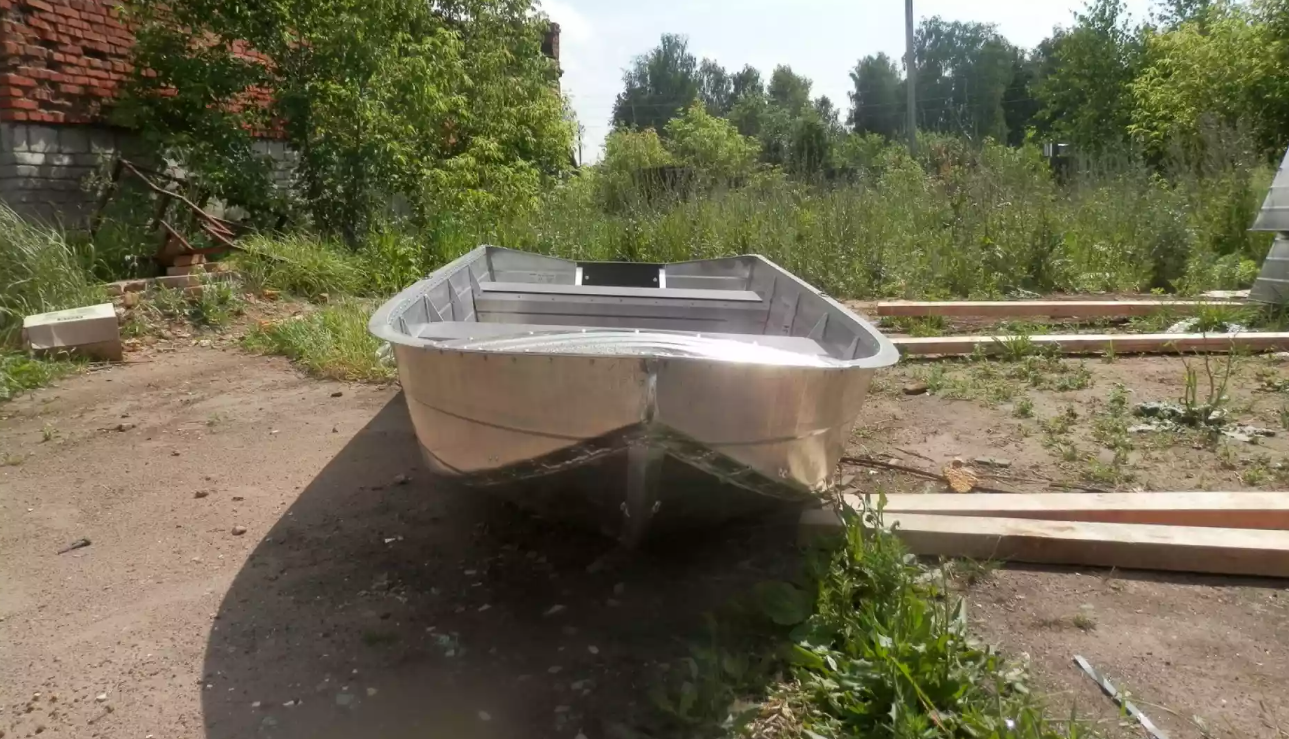 Алюминиевая лодка Вятка-Профи 32 в Керчи