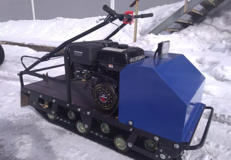 Мотобуксировщик AhtaR ЗИМА с реверсом (задний ход) в Керчи