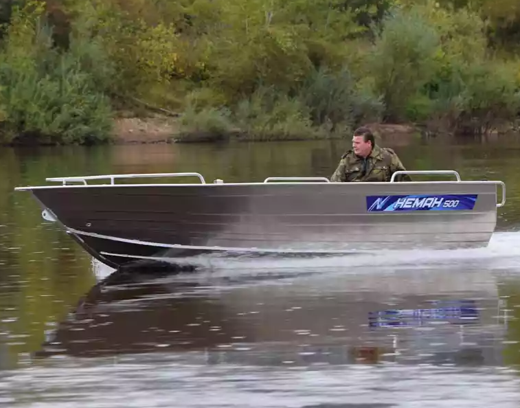 Алюминиевая лодка Неман-500 P в Керчи