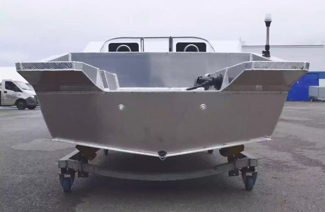 Алюминиевая лодка  Neman-400 PRO в Керчи