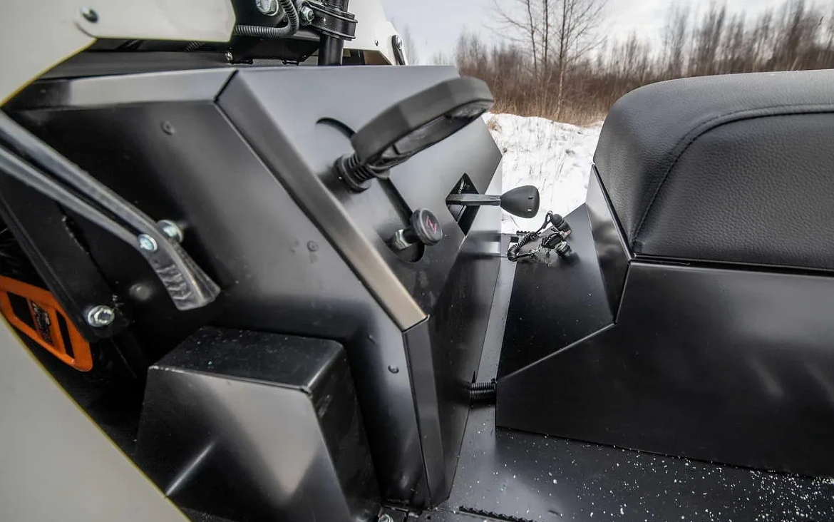 Снегоход БТС "АРКТИК 4Т" 18.5 л.с. э/зап, реверс, тормоз в Керчи