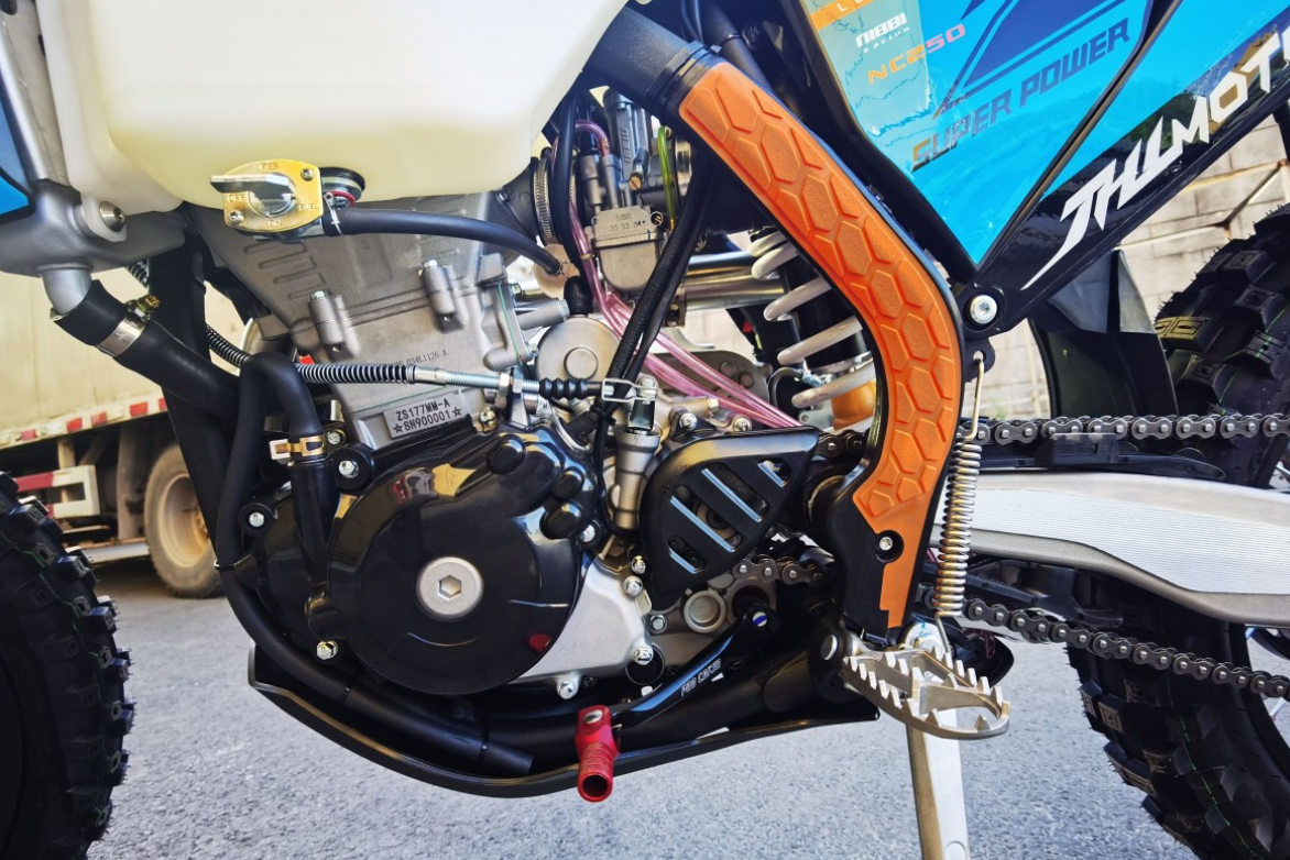 Мотоцикл JHLMOTO JHL Z7 NC250S (177MM-A) в Керчи