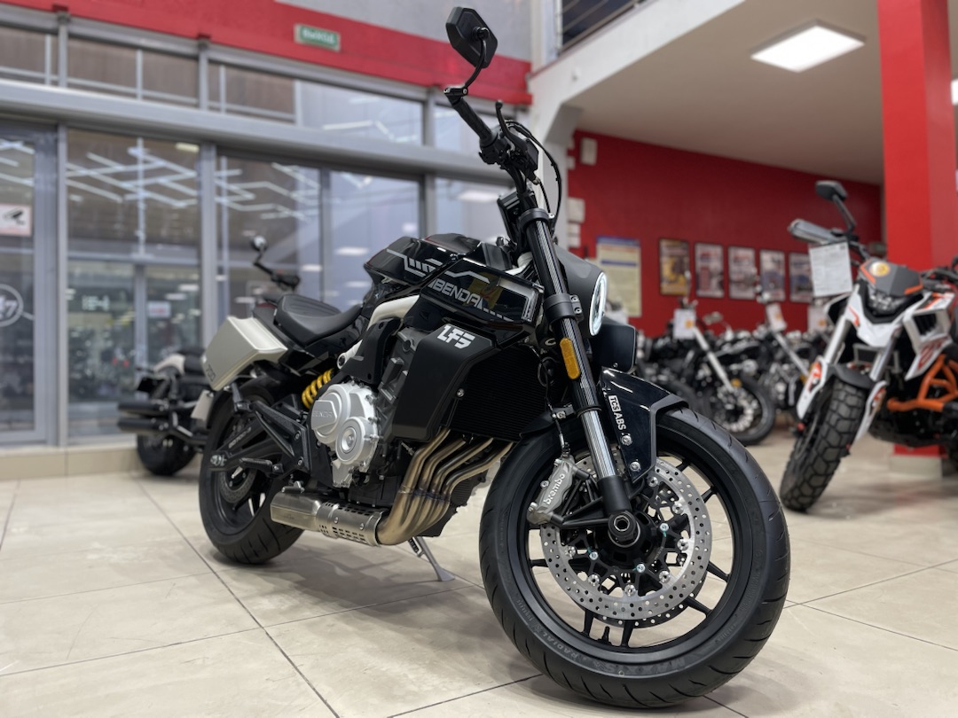 Мотоцикл Benda LFS 700 в Керчи