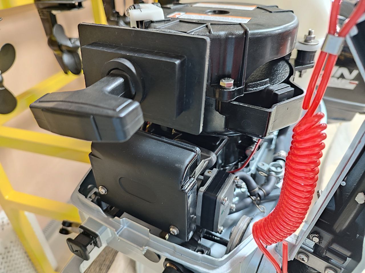 Лодочный мотор PROMAX SP6.2FHS (внешний бак 12 л) в Керчи