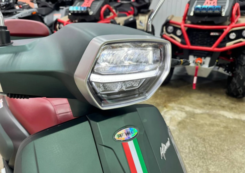 Скутер PROMAX Miami 240 (49) в Керчи