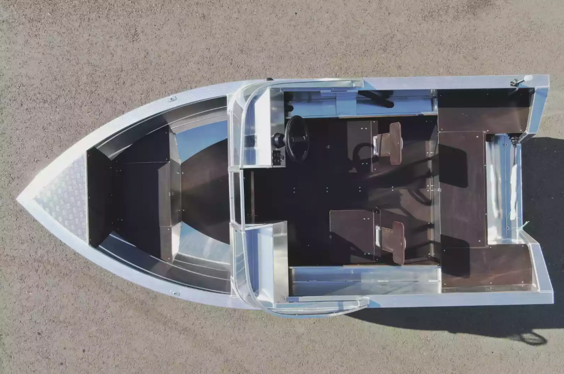 Алюминиевая лодка  Неман-400 DCM в Керчи