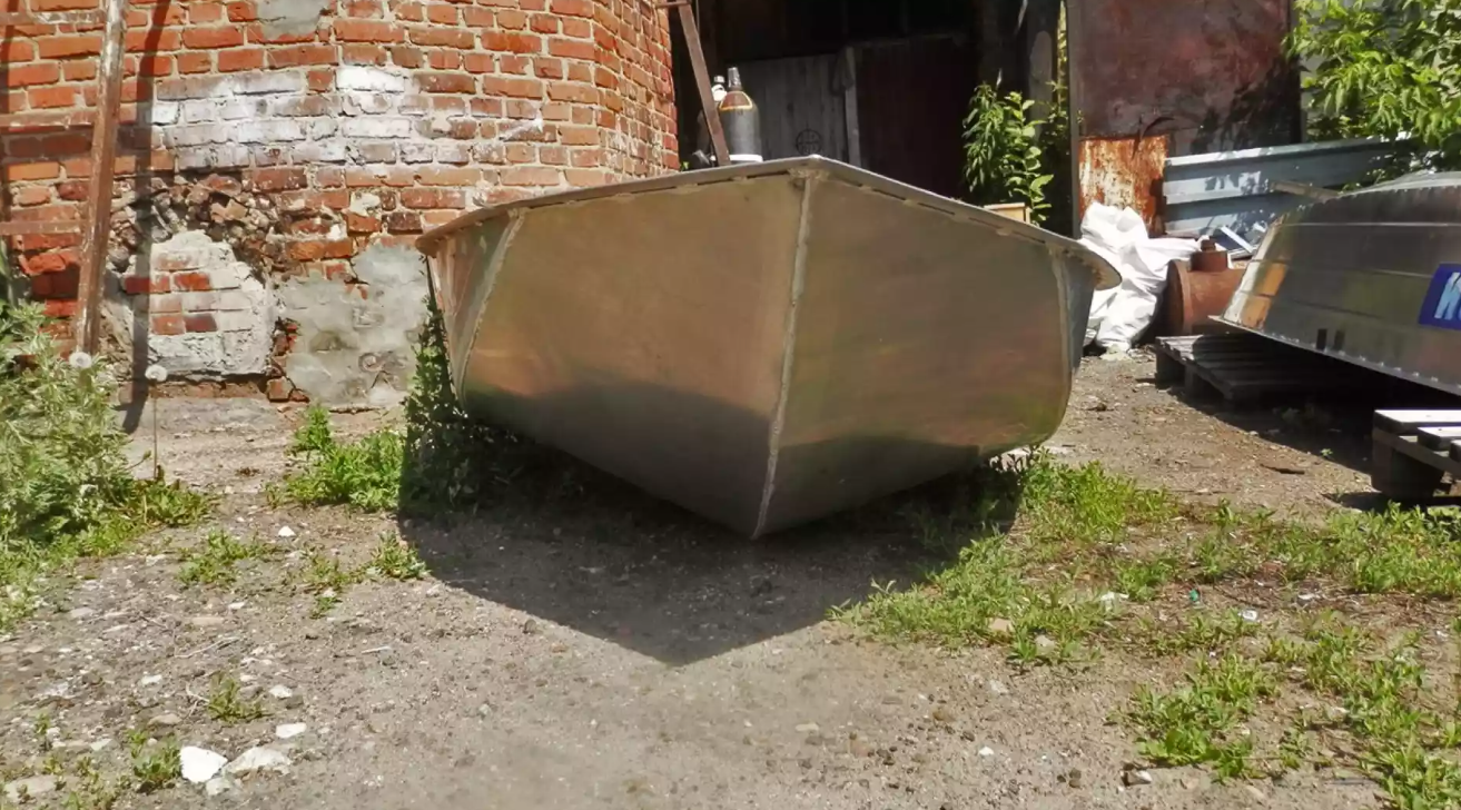 Алюминиевая лодка Вятка-Профи Вариант в Керчи