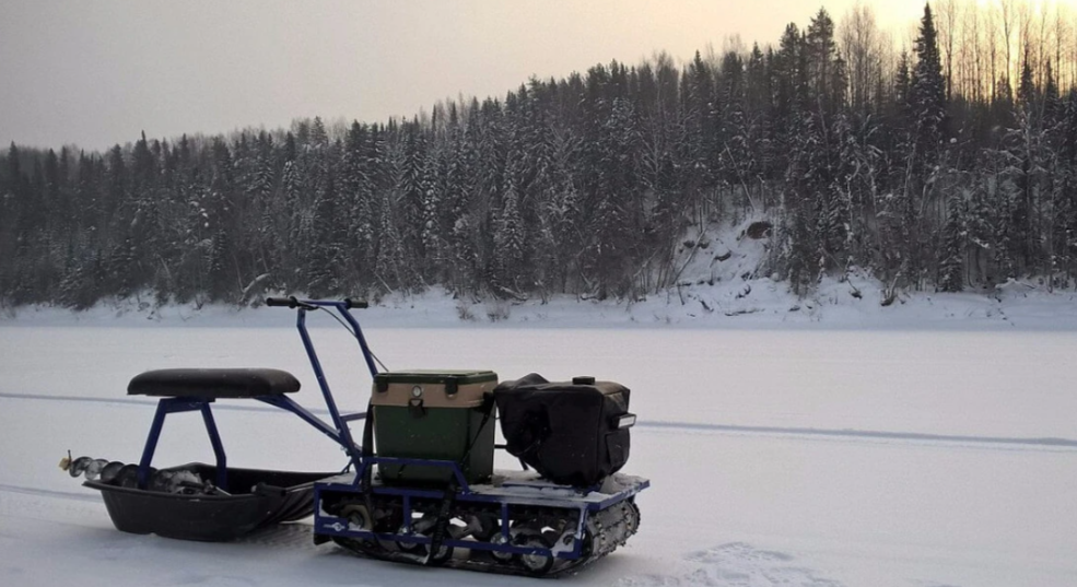 Мотобуксировщик Альбатрос-L 8 с фарой в Керчи