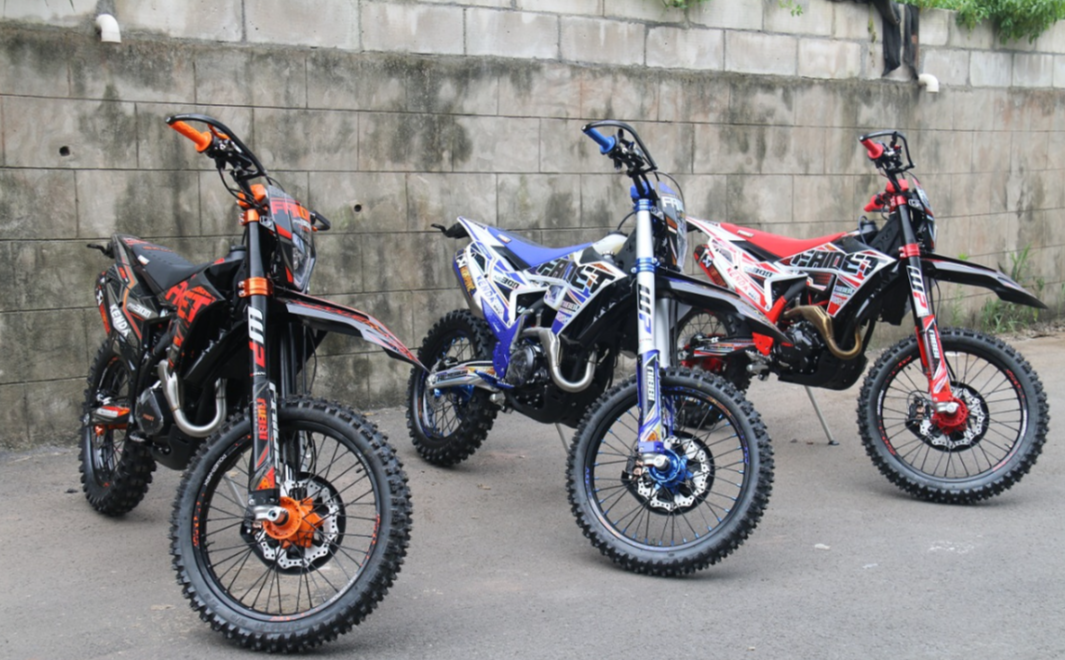 Кроссовый мотоцикл FAIDET NC300S ULTRA WP в Керчи