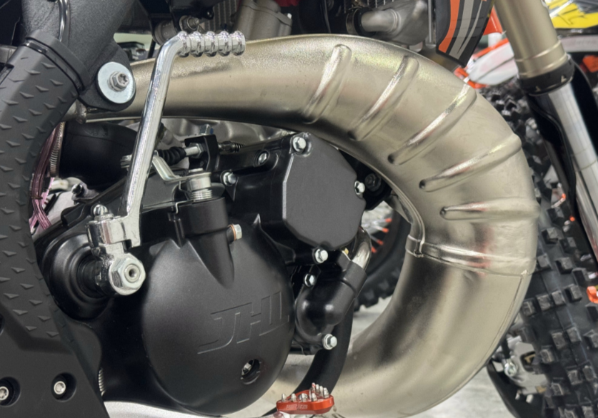 Мотоцикл JHLMOTO JHL M5 MT250 (1E66MM) в Керчи