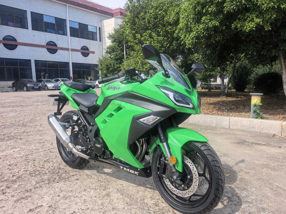 Мотоцикл TMBK Ninja 400cc в Керчи