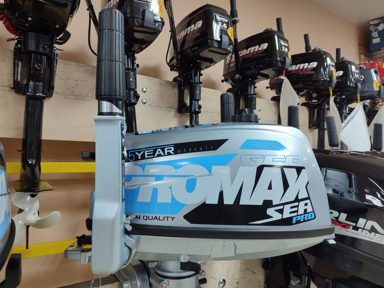 Лодочный мотор PROMAX SP5FHS (внешний бак 12 л) в Керчи