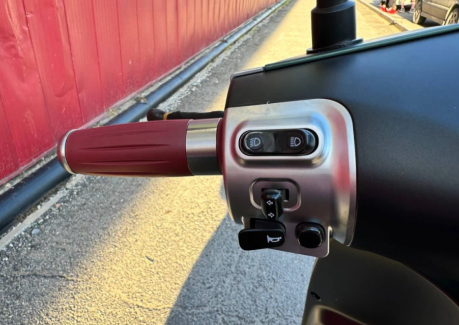 Скутер PROMAX Miami 240 (49) в Керчи