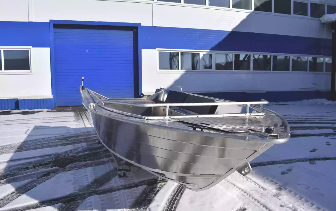 Алюминиевая лодка Неман-500 P в Керчи