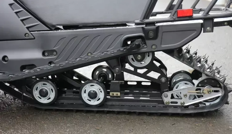 Снегоход ULAR 220 в Керчи