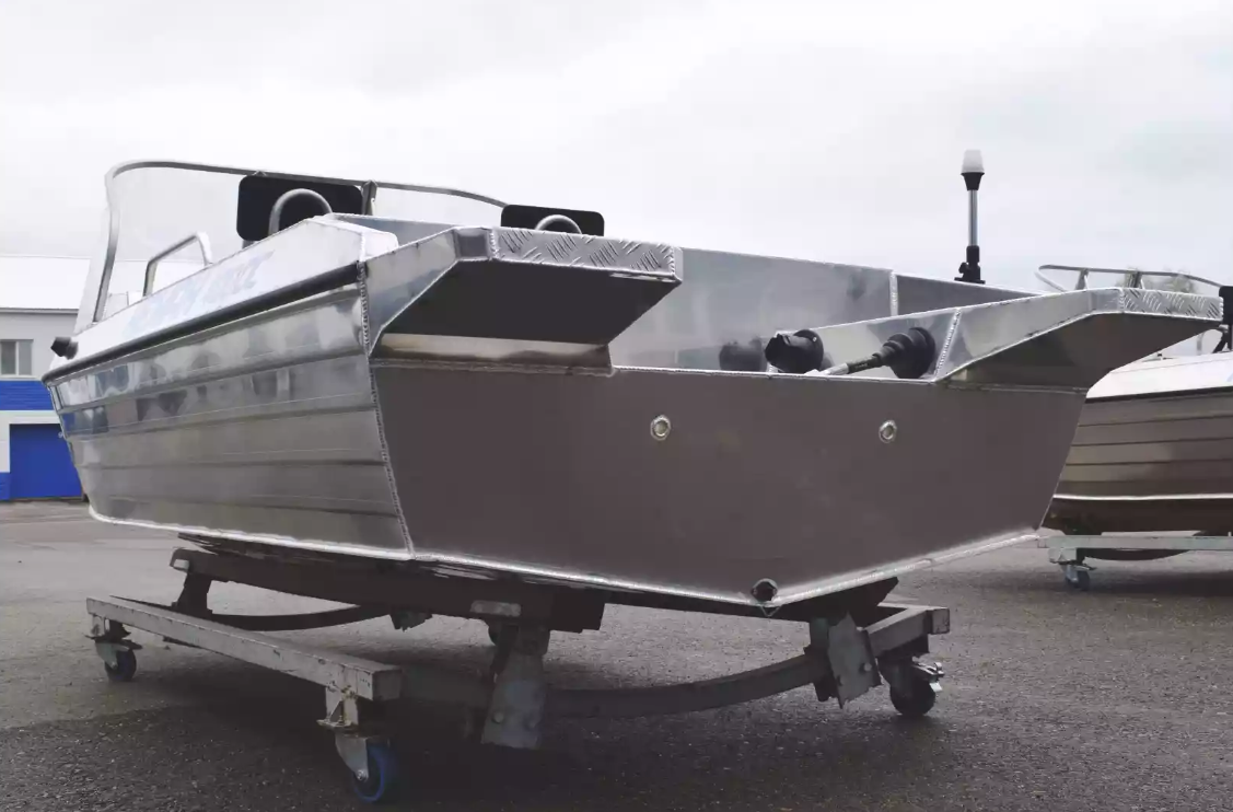 Алюминиевая лодка  Neman-400 DC в Керчи