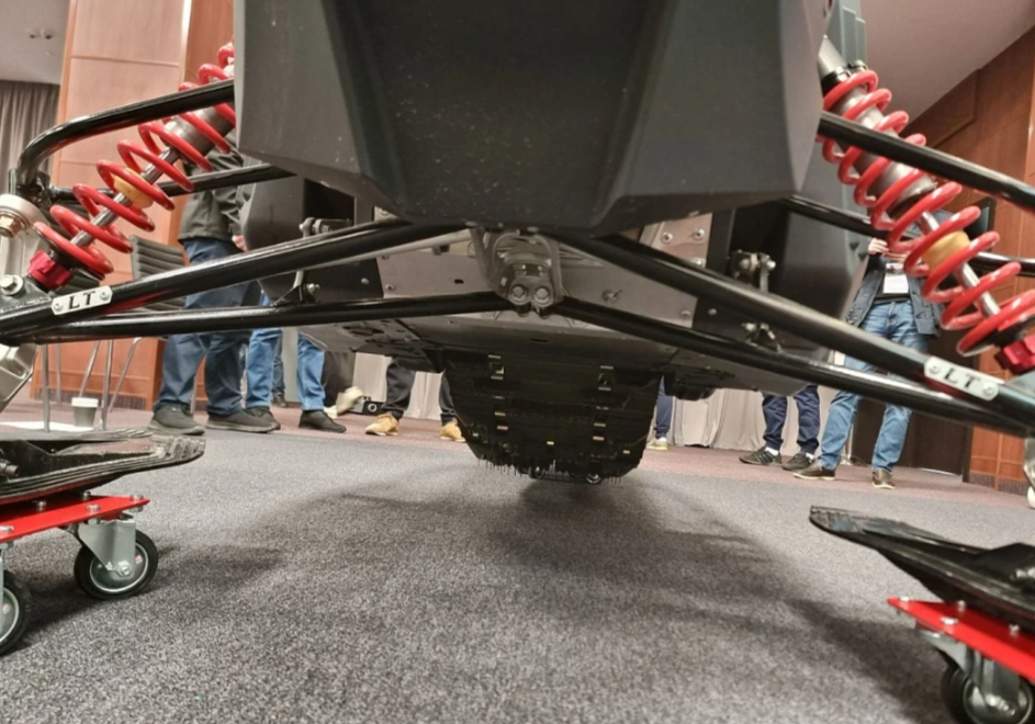 Снегоход AODES Siberiacross 1000 WT 508mm LCD 6.8 в Керчи