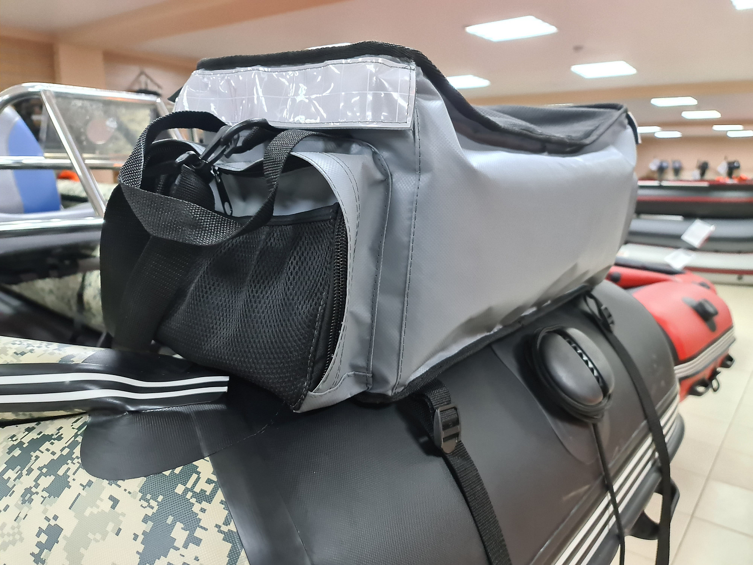 СУМКА ЛЮКС НА БАЛЛОН ДЛЯ ЛОДОК ПВХ 50Х25Х25 СМ в Керчи