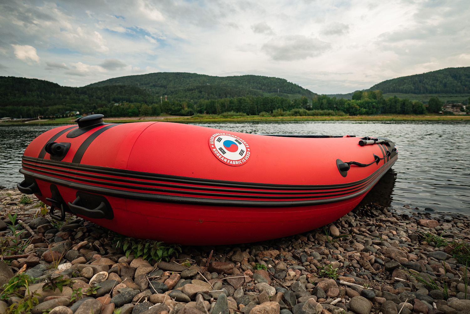 Лодка MISHIMO RIVER FJET PRO 410  под водомет в Керчи