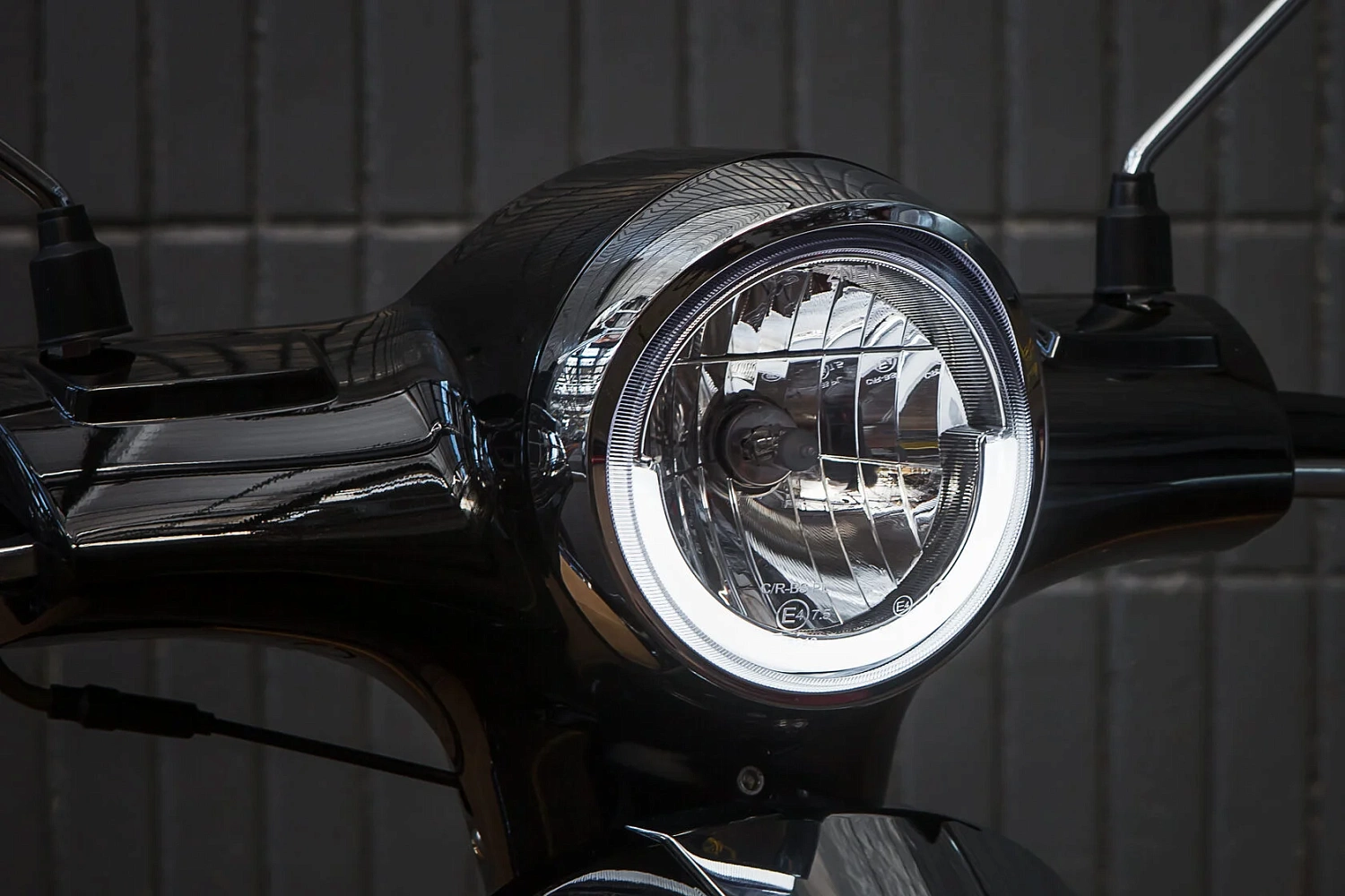 Скутер MINSK Vesna 125 M1NSK в Керчи