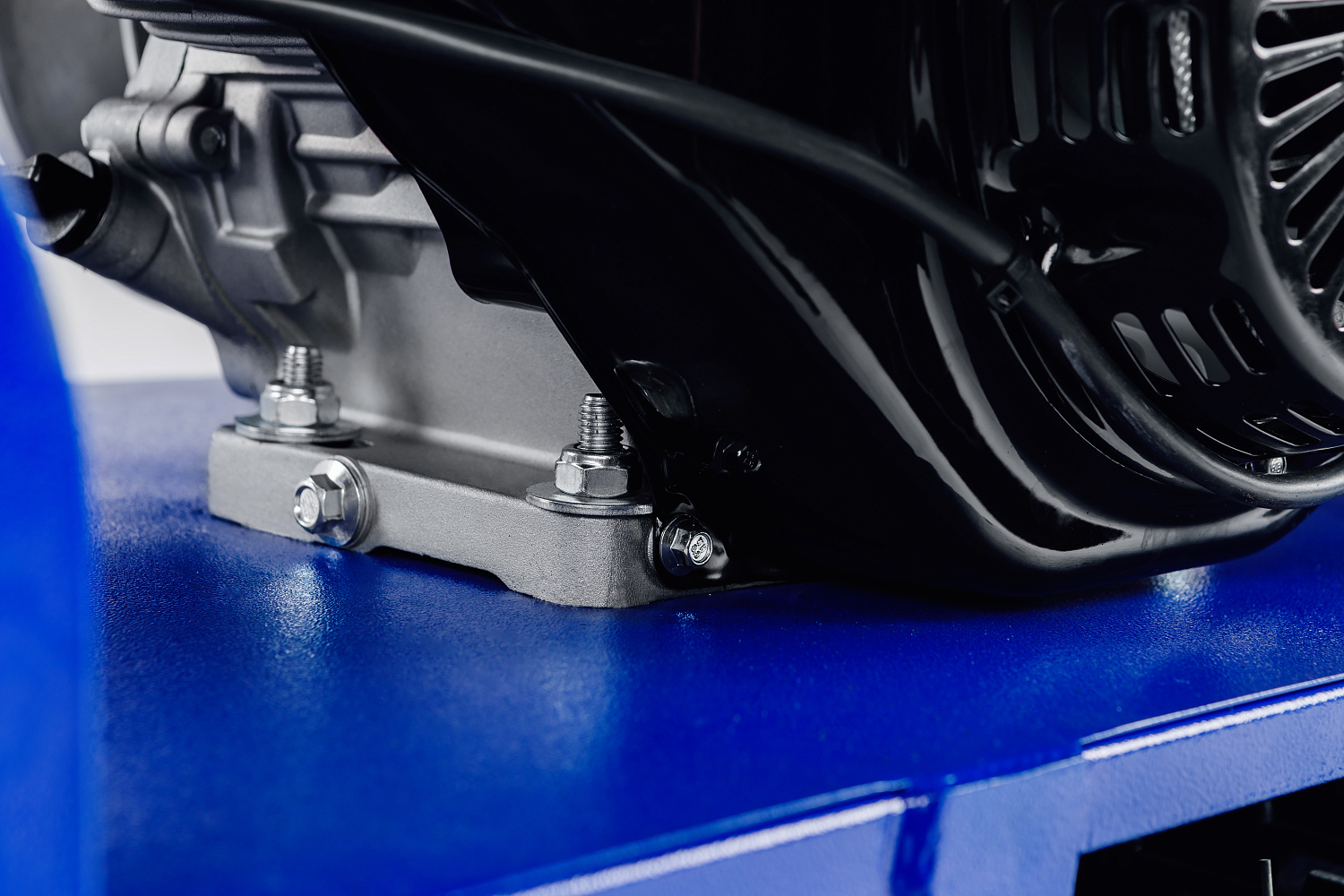 Мотобуксировщик SNOW DOG 17 с эл. запуском (DINKING) в Керчи