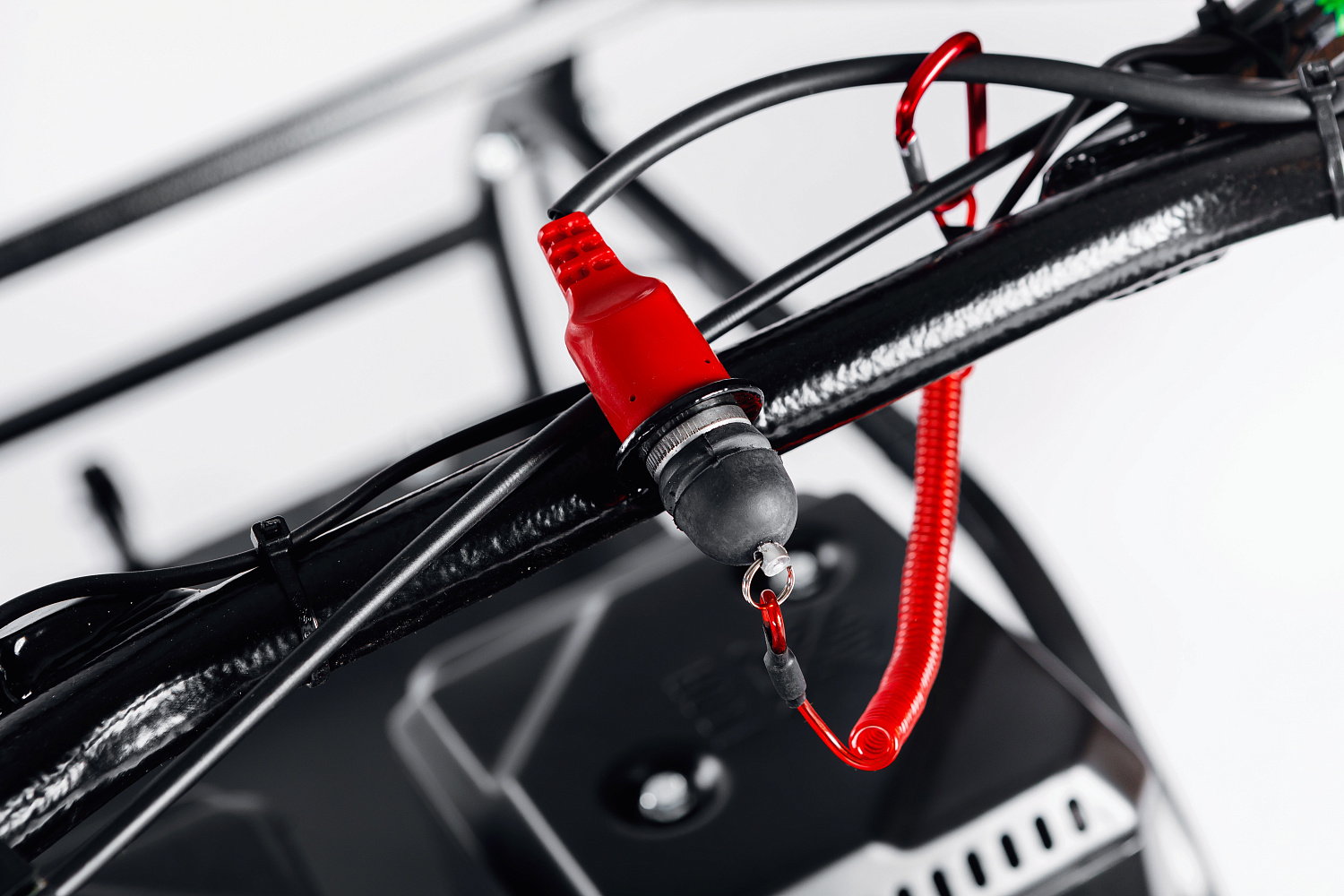 МОТОБУКСИРОВЩИК IKUDZO LONG 2.0 1700/500 EKR19 в Керчи