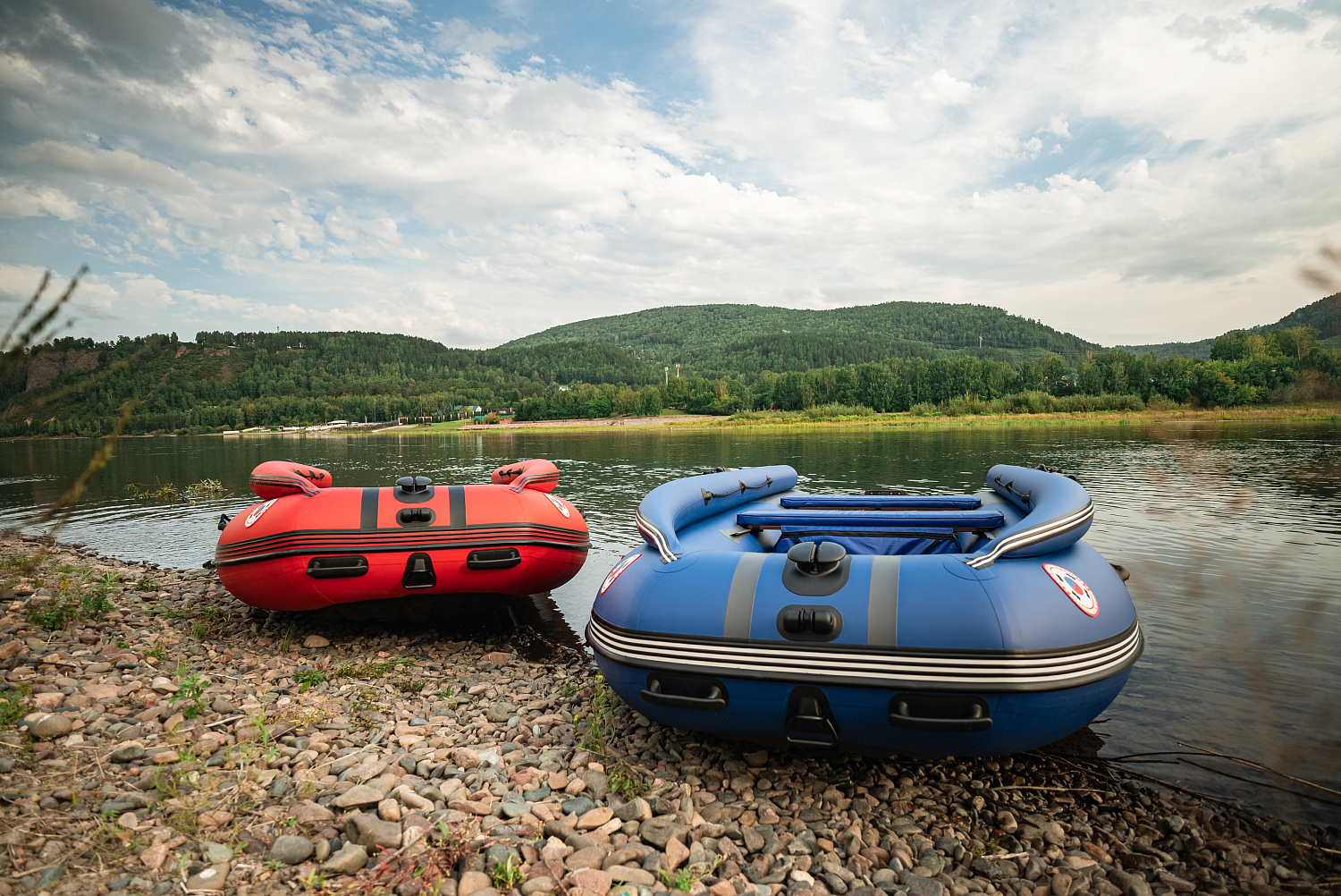 Лодка MISHIMO RIVER FJET PRO 410  под водомет в Керчи