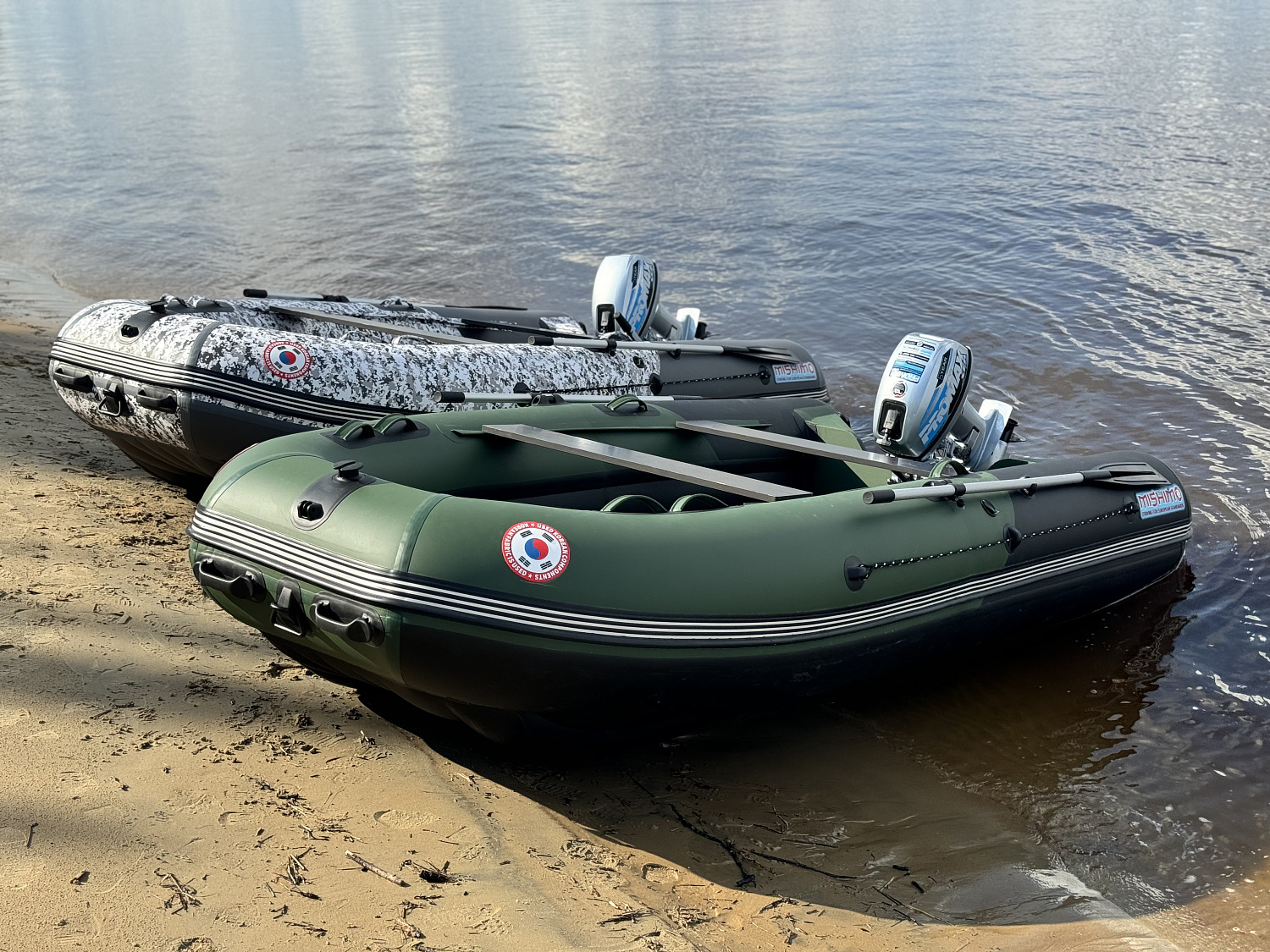 Лодка MISHIMO BIG FLOOR 400 в Керчи