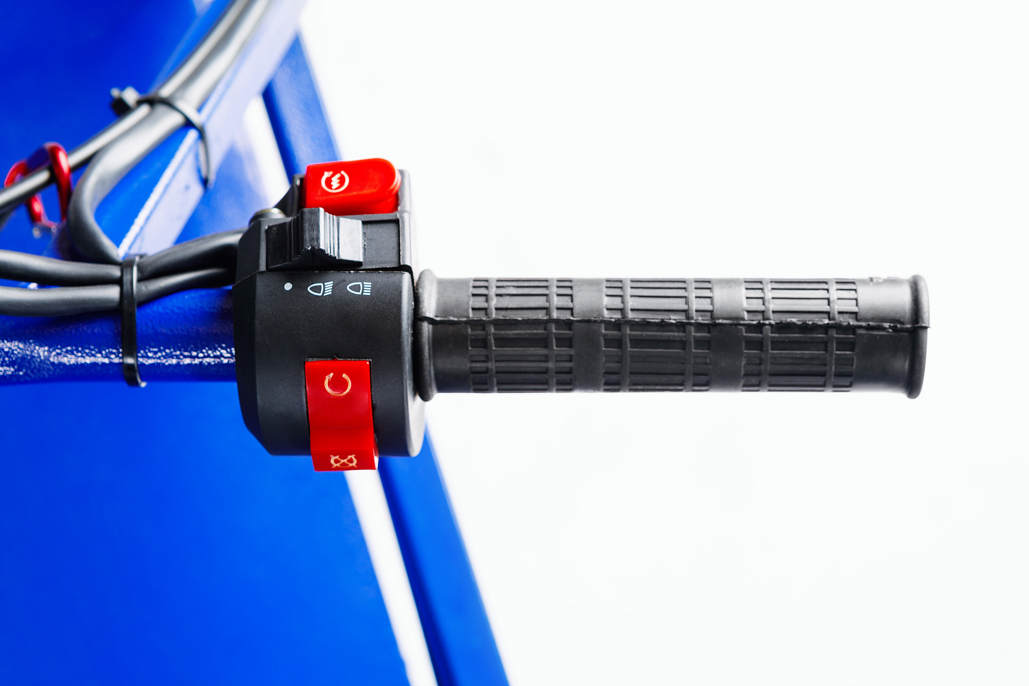 МОТОБУКСИРОВЩИК SNOW DOG 9 л.с. в Керчи