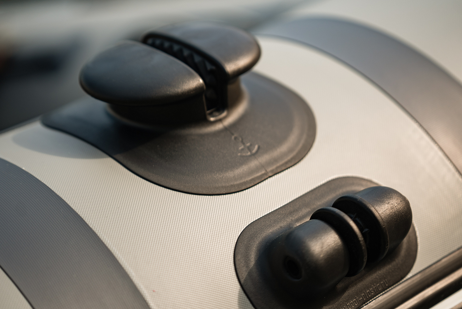 Лодка MISHIMO RIVER JET 390 под водомет в Керчи