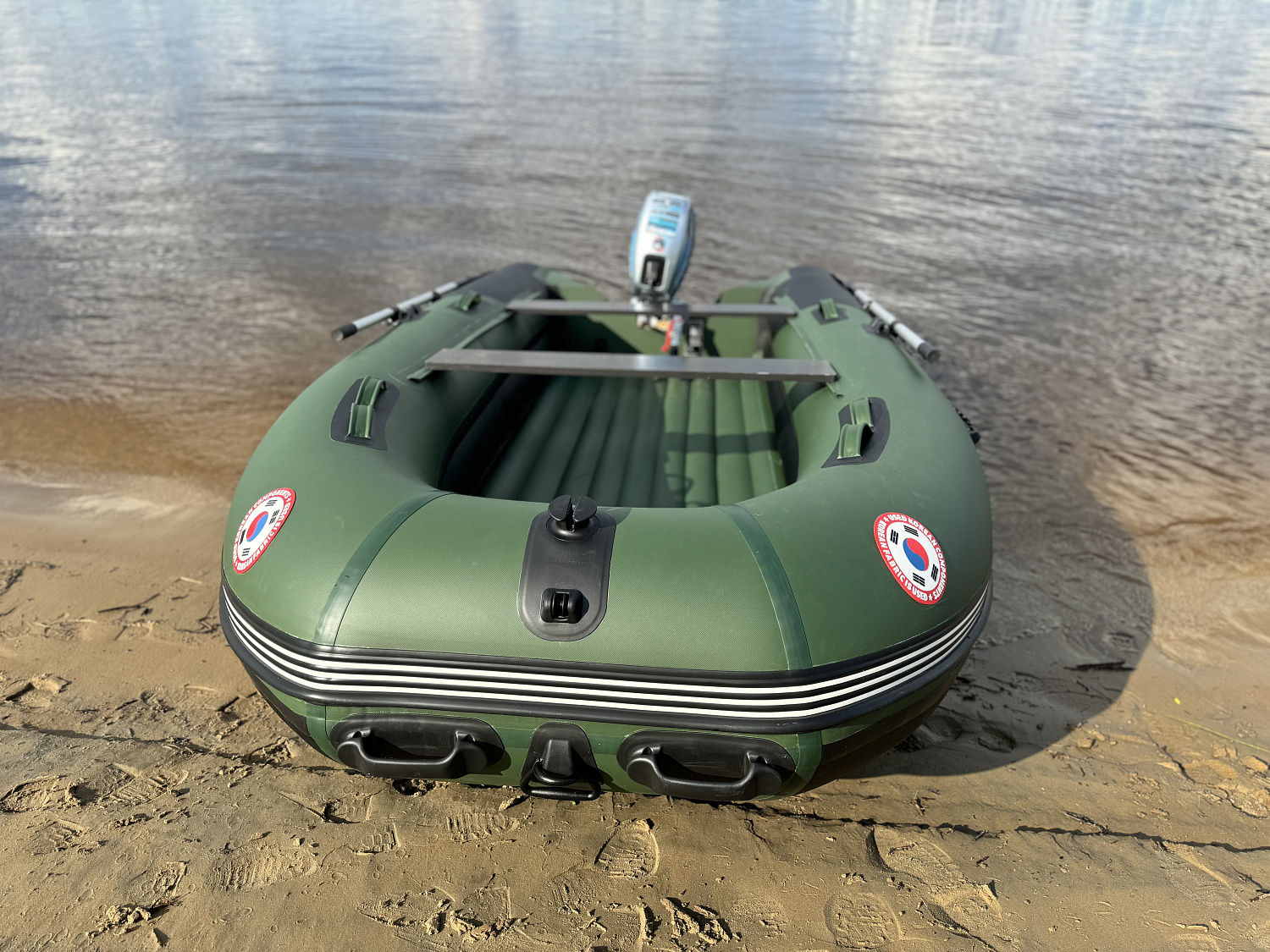 Лодка MISHIMO BIG FLOOR 360 в Керчи